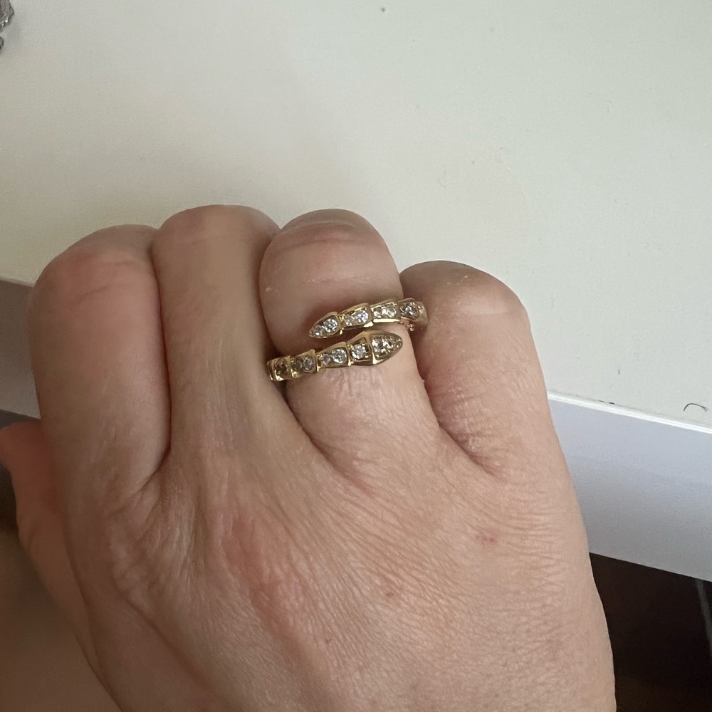 Serpenti ring